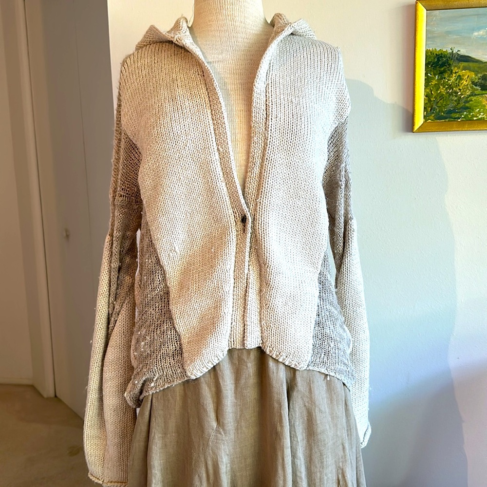Barney’s New York Designer Cotton/Linen Hooded Knit Sweater. Loose A line Fit.